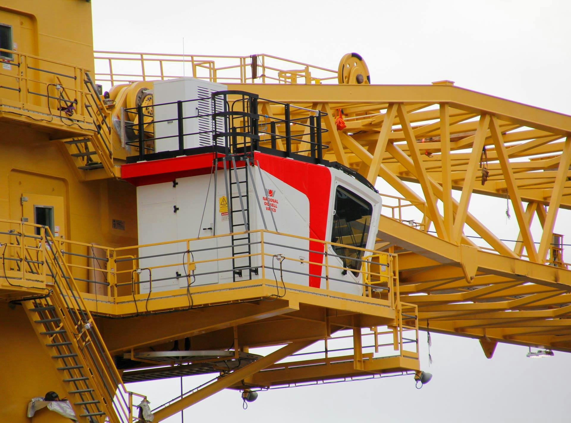 Drillers cabin on a crane